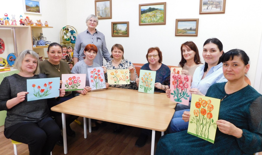 Педагогический художественный практикум «Волшебные цветы».